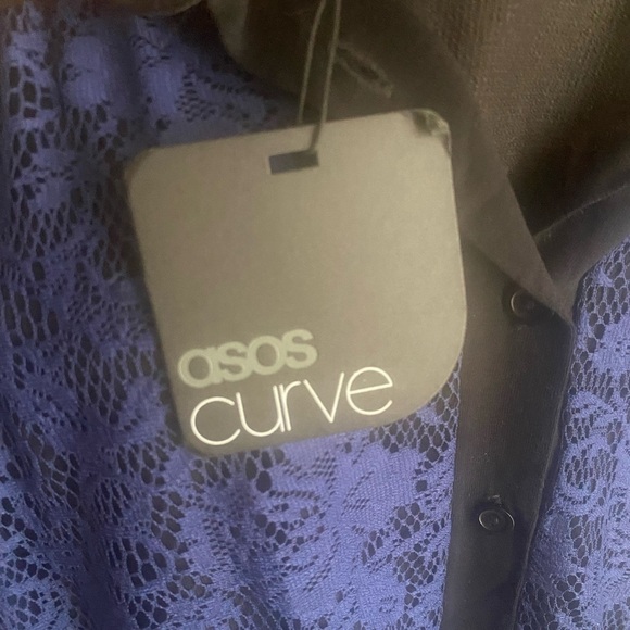 NWT-ASOS CURVE-LACE DRESS - Picture 9 of 9